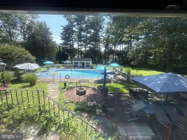 713 ARDSLEY CT, Yardley, PA 19067