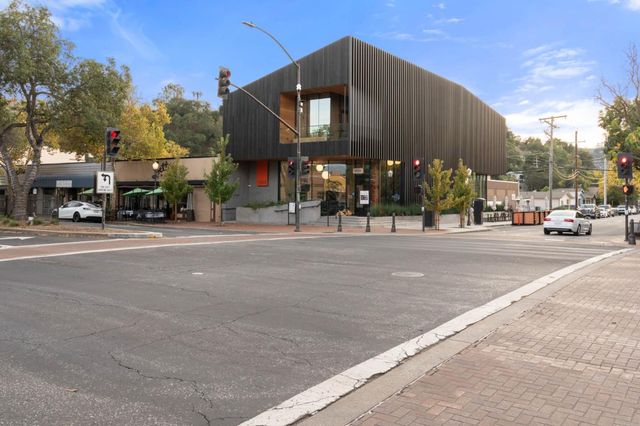 2208 Brega Lane, Morgan Hill, CA 95037