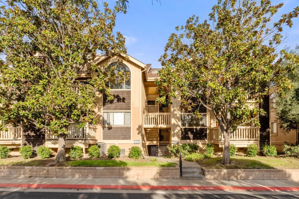 2208 Brega Lane, Morgan Hill, CA 95037