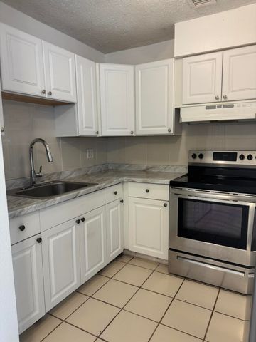 1795 NW 55th Avenue 1, Lauderhill, FL 33313