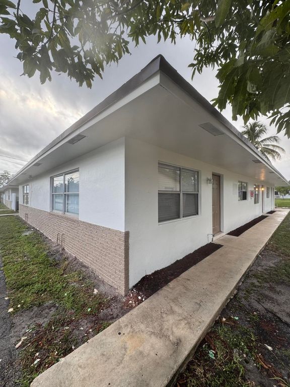 1795 NW 55th Avenue 1, Lauderhill, FL 33313