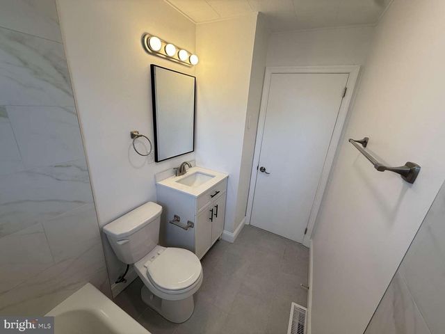 1619 FITZWATERTOWN RD, Willow Grove, PA 19090