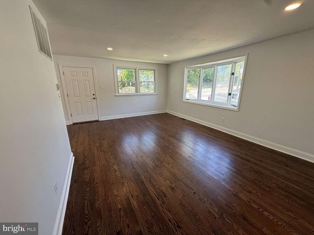 1619 FITZWATERTOWN RD, Willow Grove, PA 19090