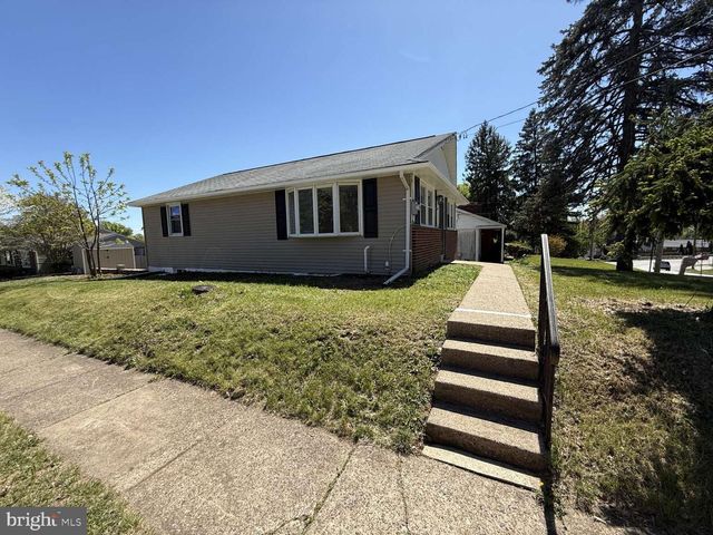 1619 FITZWATERTOWN RD, Willow Grove, PA 19090