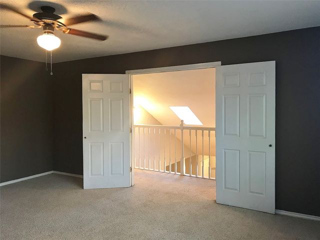 1129 Bent Oaks Drive, Denton, TX 76210