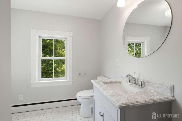 1 Cranbury Neck Road, Cranbury, NJ 08512