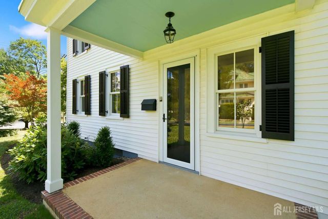 1 Cranbury Neck Road, Cranbury, NJ 08512