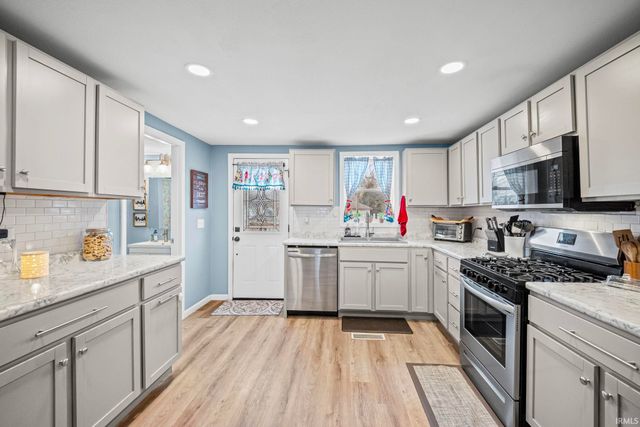 111 W 4th Street, Fowler, IN 47944