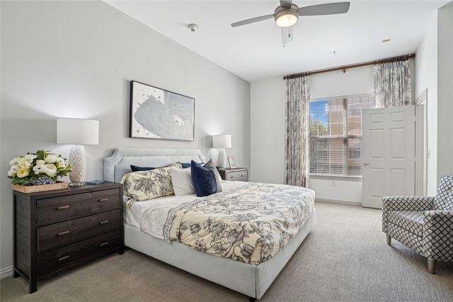 4201 Lomo Alto Drive 111, Highland Park, TX 75219