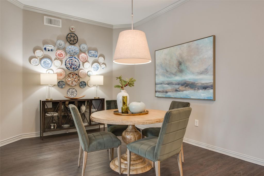 4201 Lomo Alto Drive 111, Highland Park, TX 75219
