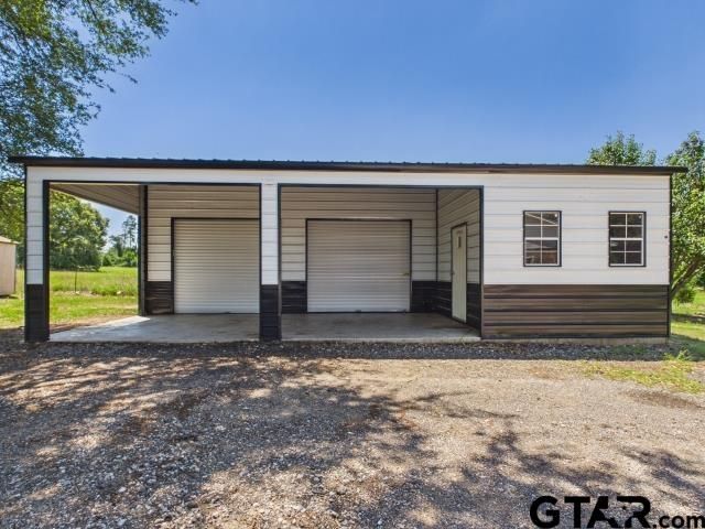 8677 State Hwy 19 S, Athens, TX 75751
