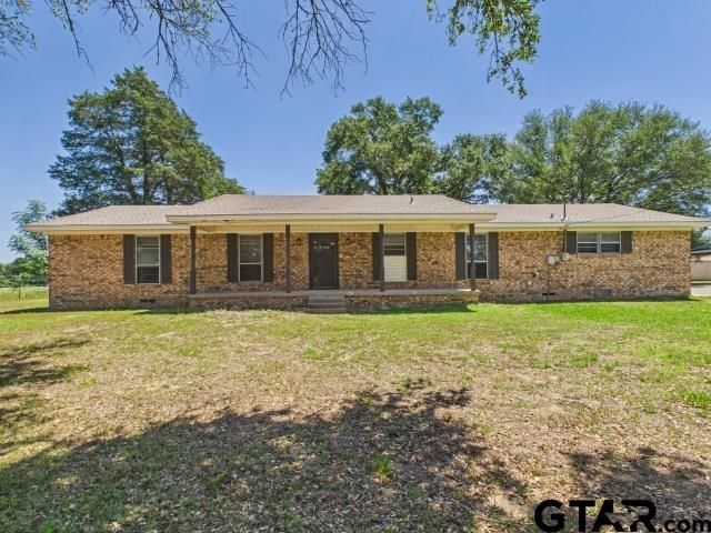 8677 State Hwy 19 S, Athens, TX 75751
