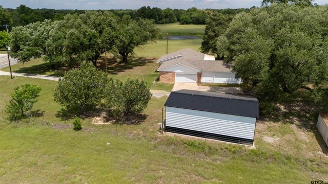 8677 State Hwy 19 S, Athens, TX 75751