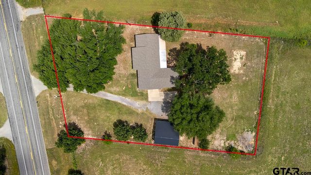 8677 State Hwy 19 S, Athens, TX 75751