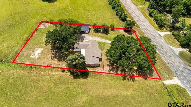 8677 State Hwy 19 S, Athens, TX 75751