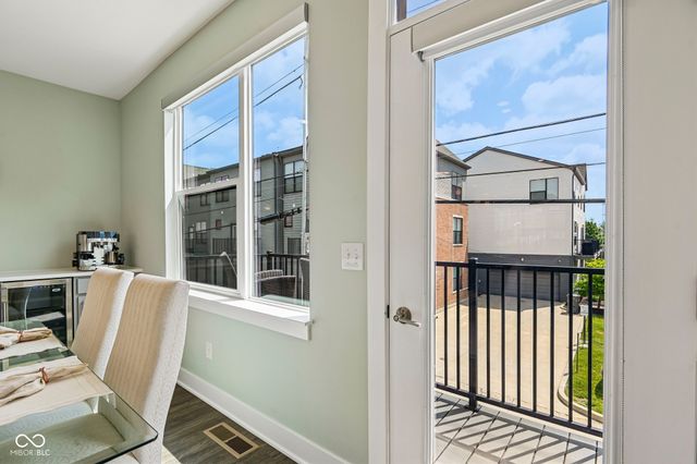 1829 Livery Way, Indianapolis, IN 46202