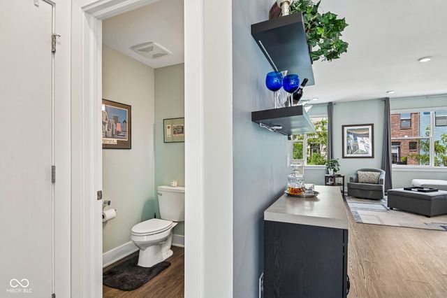 1829 Livery Way, Indianapolis, IN 46202