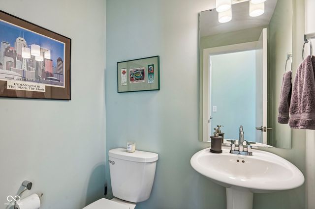 1829 Livery Way, Indianapolis, IN 46202