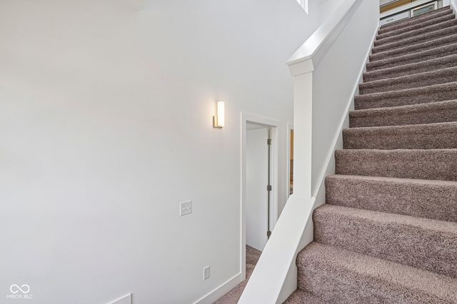 1829 Livery Way, Indianapolis, IN 46202