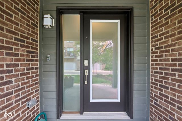 1829 Livery Way, Indianapolis, IN 46202