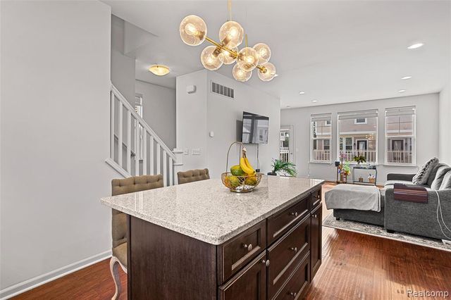 3211 Johanna Ware, Wixom, MI 48393