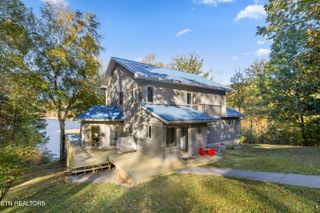 236 Norris Shores Ln., Sharps Chapel, TN 37866