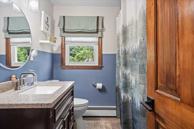 328 Stafford St, Leicester, MA 01611