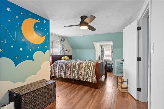 328 Stafford St, Leicester, MA 01611