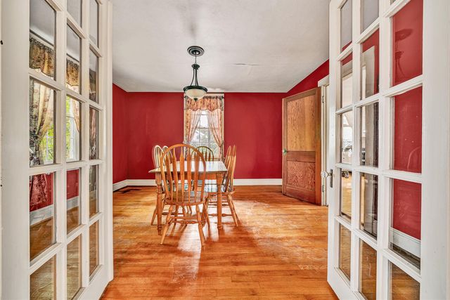 2704 Floraland DR NW, Roanoke, VA 24012