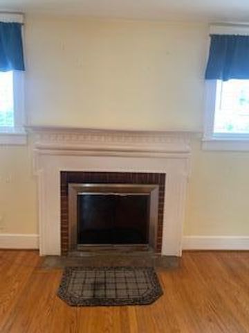 2704 Floraland DR NW, Roanoke, VA 24012