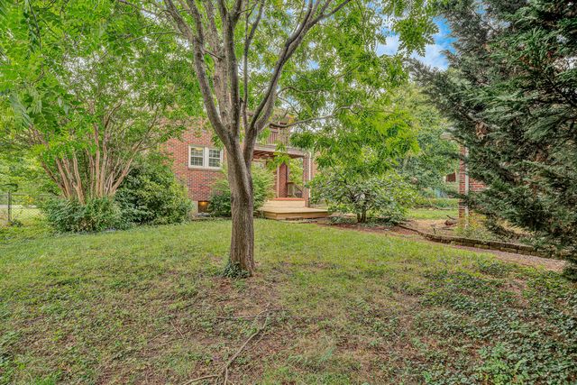 2704 Floraland DR NW, Roanoke, VA 24012