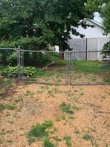 2704 Floraland DR NW, Roanoke, VA 24012