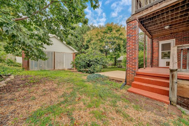 2704 Floraland DR NW, Roanoke, VA 24012