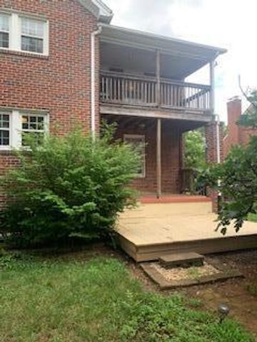 2704 Floraland DR NW, Roanoke, VA 24012