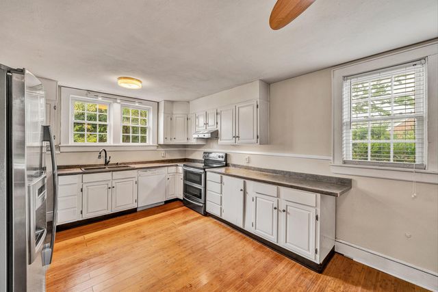 2704 Floraland DR NW, Roanoke, VA 24012