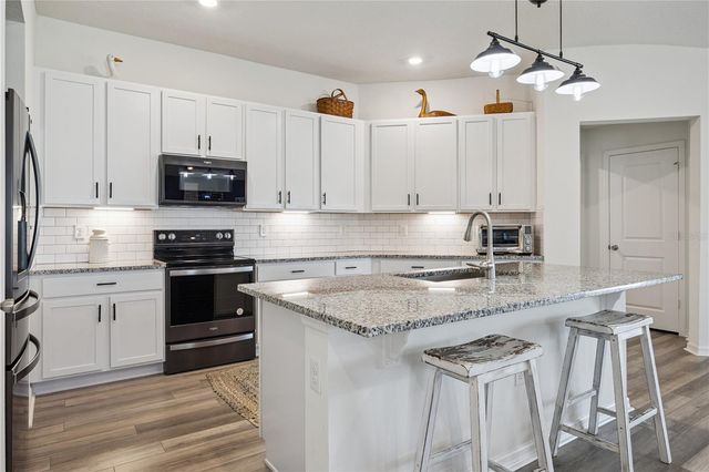 1636 WILSON PRAIRIE CIRCLE, Groveland, FL 34736