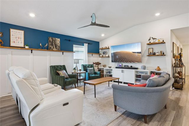 1636 WILSON PRAIRIE CIRCLE, Groveland, FL 34736