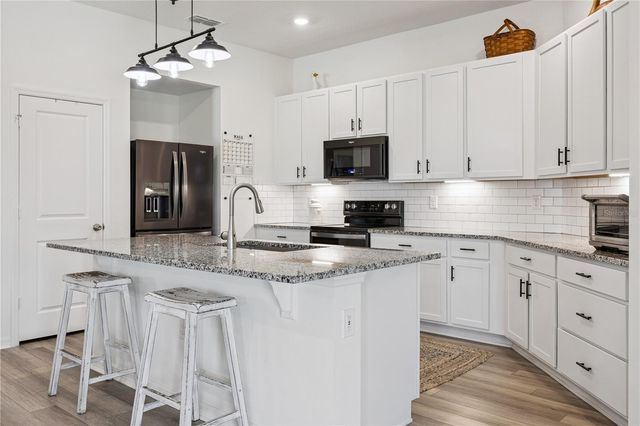 1636 WILSON PRAIRIE CIRCLE, Groveland, FL 34736