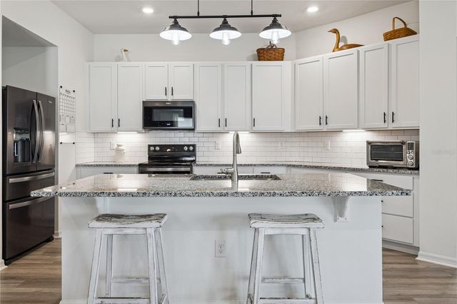 1636 WILSON PRAIRIE CIRCLE, Groveland, FL 34736