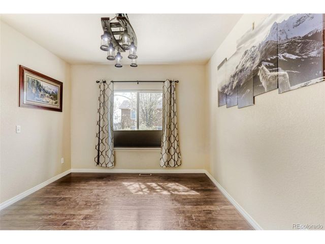 2760 Bridle Dr, Mead, CO 80542