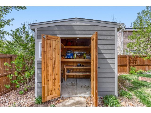 2760 Bridle Dr, Mead, CO 80542