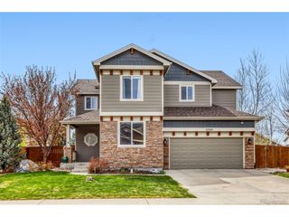 2760 Bridle Dr, Mead, CO 80542
