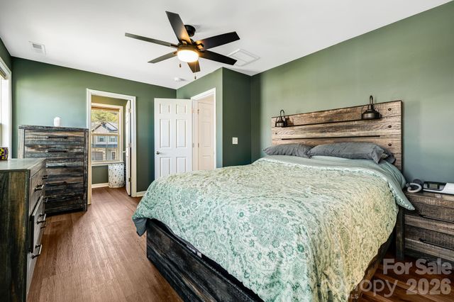 486 Cardwell Lane, Fletcher, NC 28732