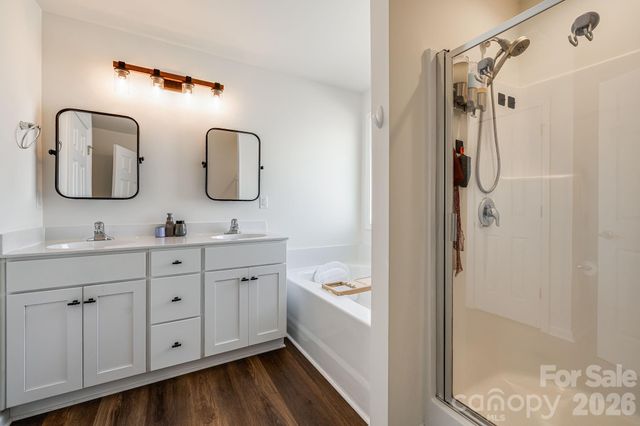 486 Cardwell Lane, Fletcher, NC 28732