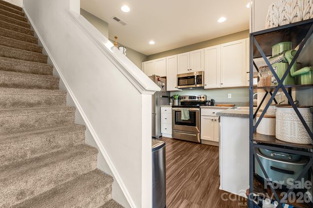 486 Cardwell Lane, Fletcher, NC 28732