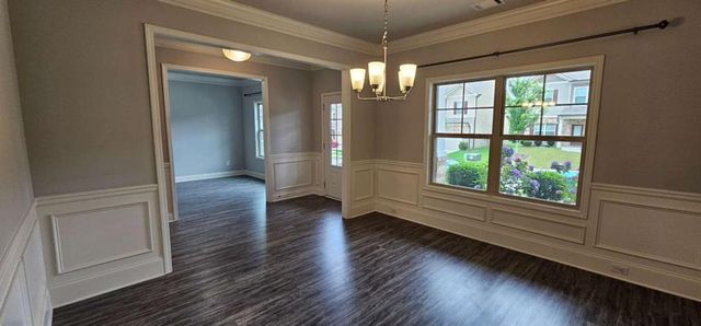352 Newshaw Drive, Lawrenceville, GA 30046