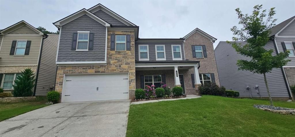 352 Newshaw Drive, Lawrenceville, GA 30046