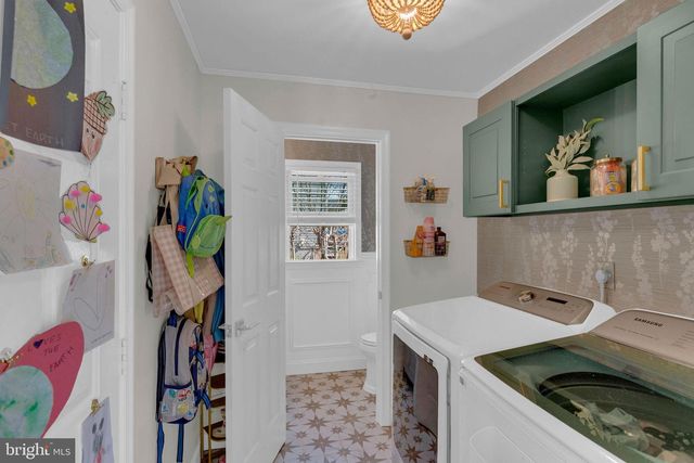 16 OLD DUTCH WAY, Harleysville, PA 19438