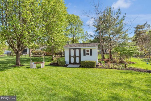 16 OLD DUTCH WAY, Harleysville, PA 19438