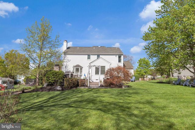 16 OLD DUTCH WAY, Harleysville, PA 19438